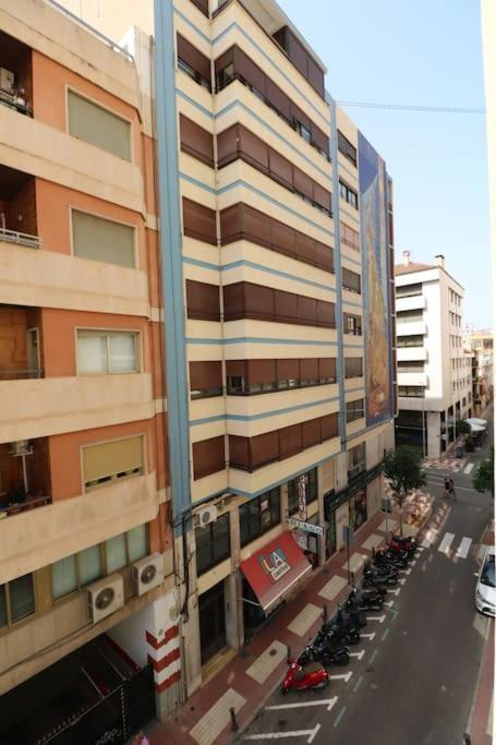 カステリョン・デ・ラ・プラナPiso En El Centro De Castellonアパートメント エクステリア 写真